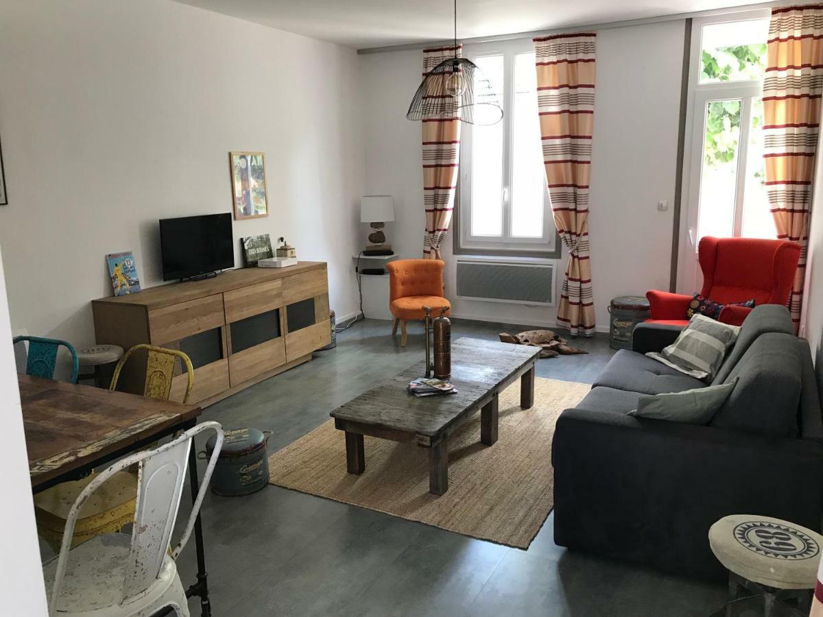 Appartement 26 avenue des Tilleuls à Royan Extérieur photo